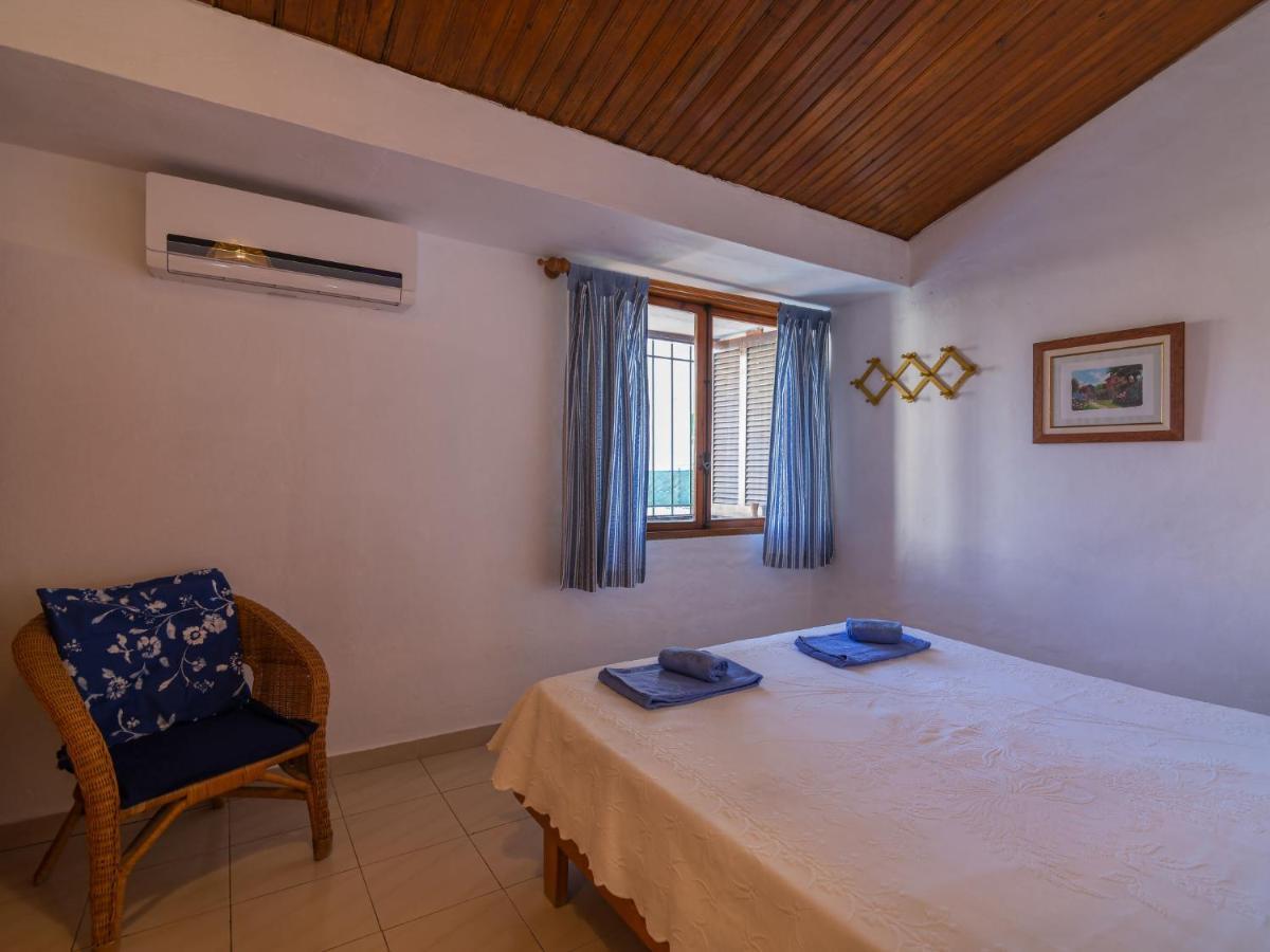 Villa Genoveva By Interhome
